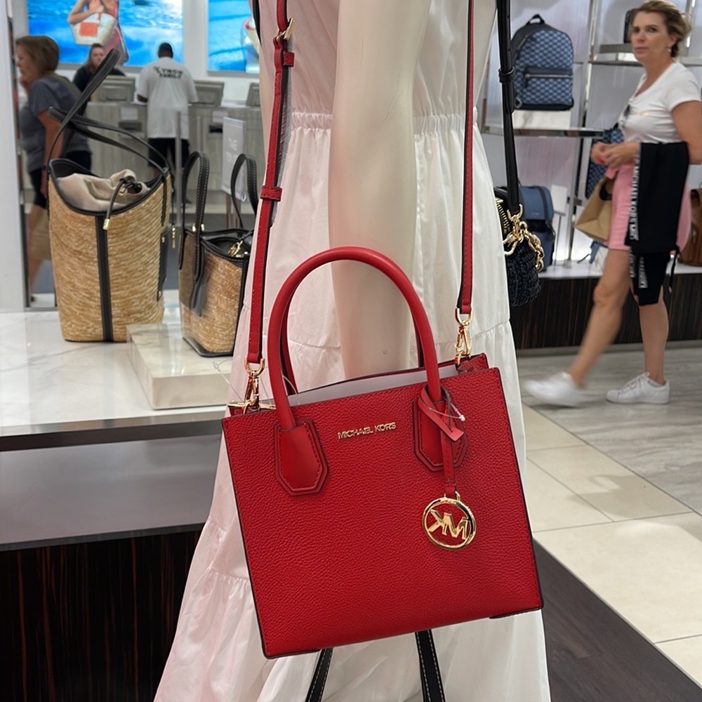 Michael Kors Mercer Medium Leather Messenger 
Flame - Picture 13 of 16
